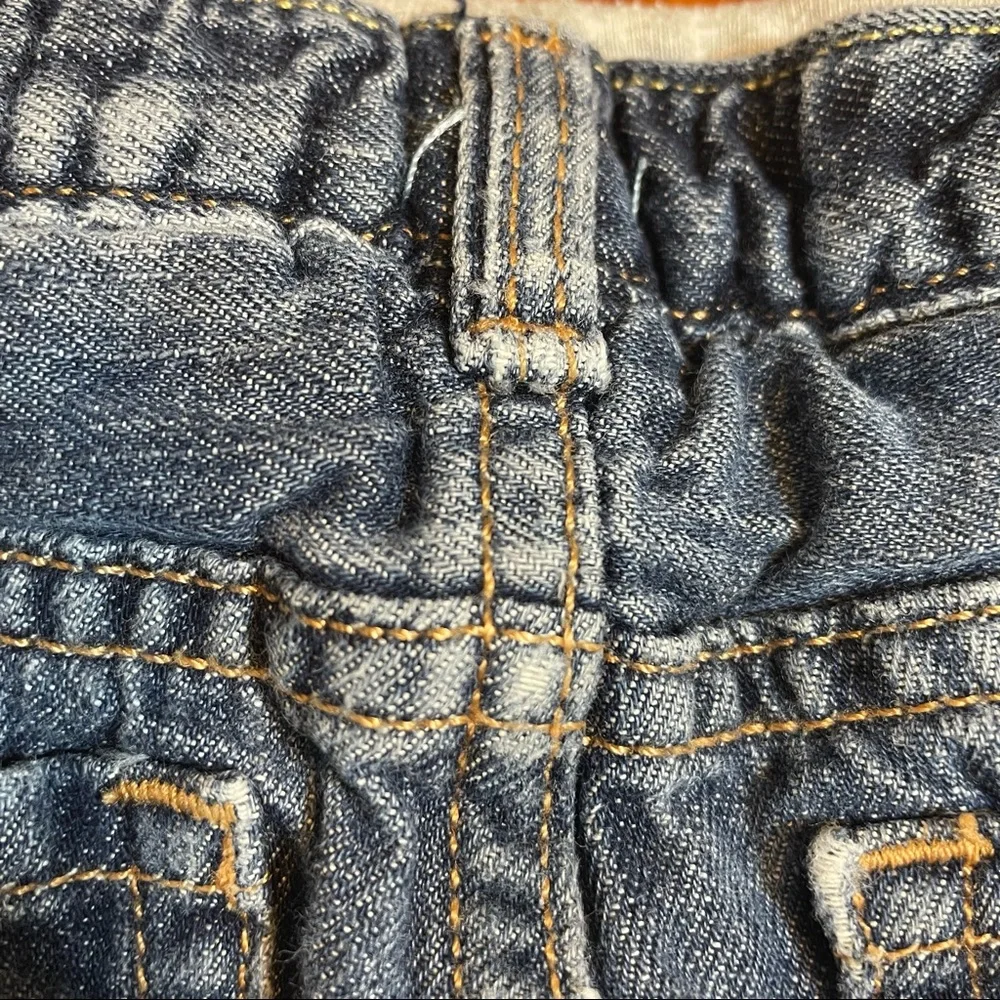 GAP baby lined